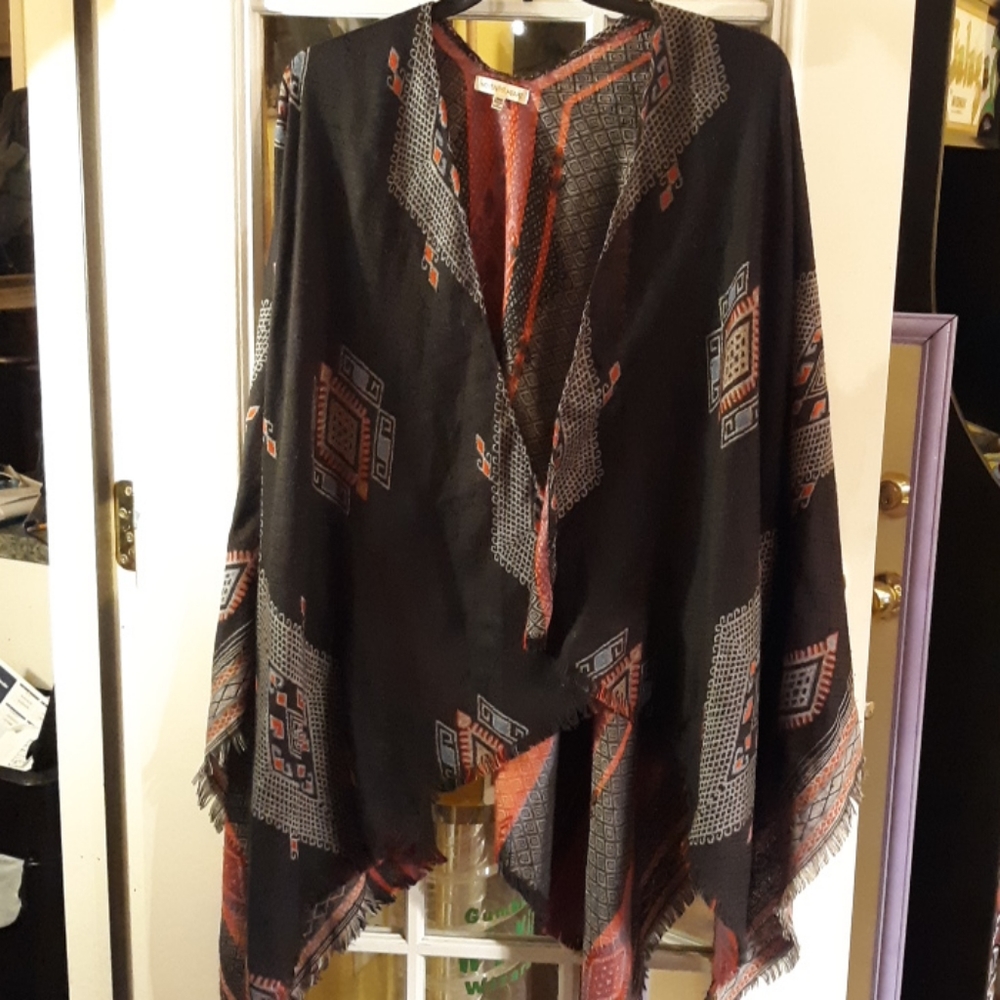 Woven Heart shaw beauty